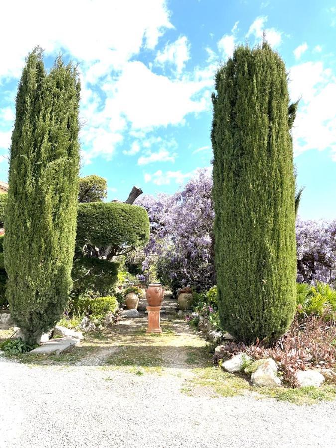 La Maison De Justine Grimaud Εξωτερικό φωτογραφία